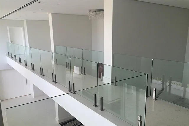 Instalação de Teto Retrátil de Vidro